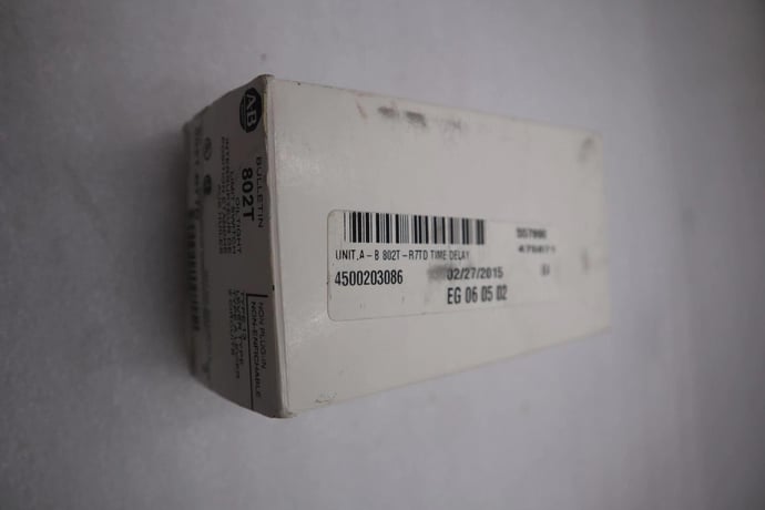 Allen-Bradley bradley 802t-r7td ser. 2 120vac 3a new with box stock g616a - Image 3
