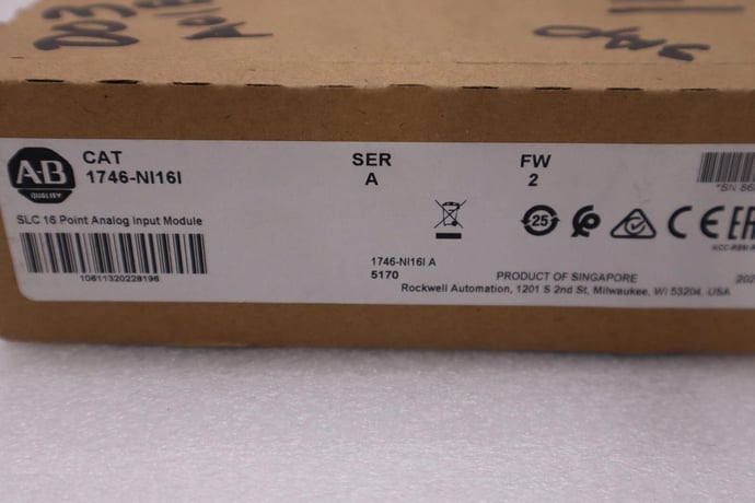 New Allen-Bradley BRADLEY 1746-NI16I SER A SLC 500 16 Point Analog Input Module #H51A - Image 3