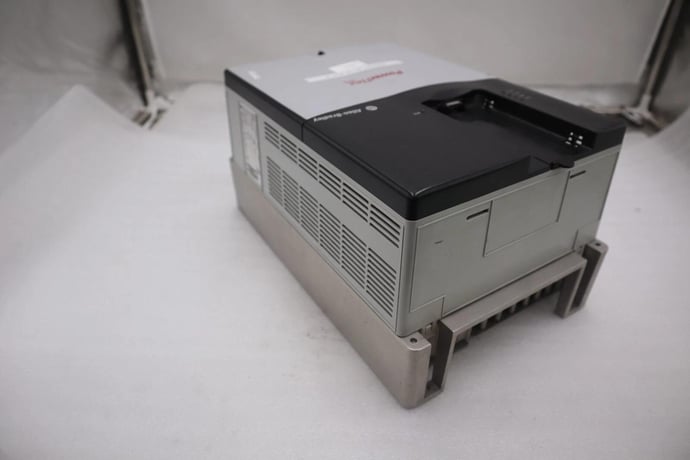 25 HP Allen-Bradley 20AE027A0AYNNNC0 Series A Drive 25HP 3Ph 0-600V STOCK 1803B - Image 4