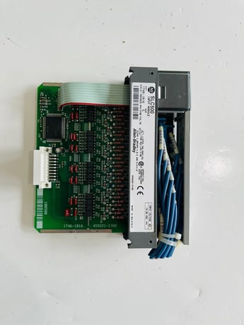 Allen-Bradley Bradley 1746-IB16 Series C 16 Point Input Module #K-803 - Image 2