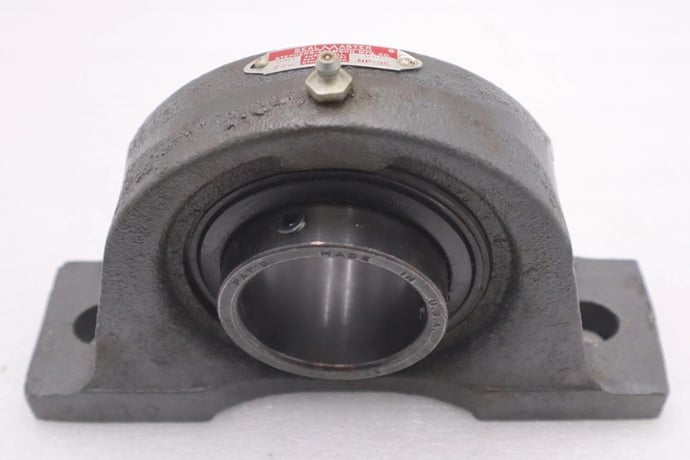 New open box sealmaster np-35 pillow block bearing bore: 2-3/16" stock 2152-a - Image 1