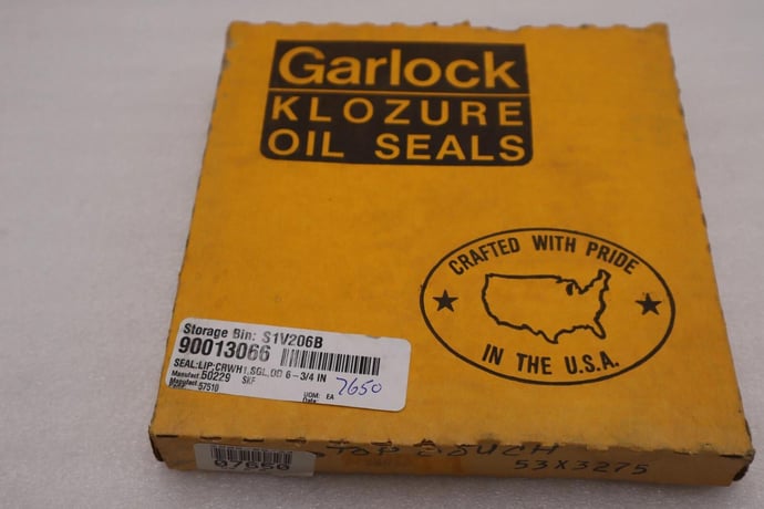 New in box garlock klozure 57510 iol seals stock 5669a - Image 1
