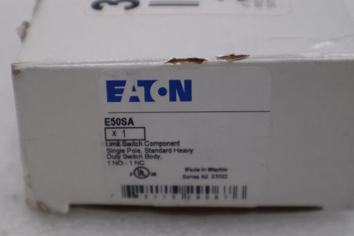 New OPEN BOX Eaton E50SA Switch Body Single Pole STOCK G904A - Image 3
