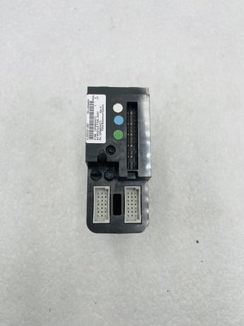 EMERSON DELTAV KJ3002X1-BB1 AO 4-20MA KJ3002X1BB1 #K-2621 - Image 3