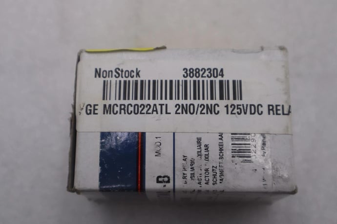 NEW OPEN BOX General Electric MCRC022ATL Auxiliary Relay STOCK K-3380 - Image 1