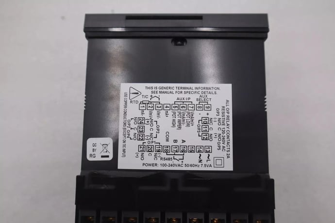 HONEYWELL UDC170 211101000 / DC1702-1-1-1-0-1-0-0-0 TEMPERATURE CONTROL UDC1700 - Image 2
