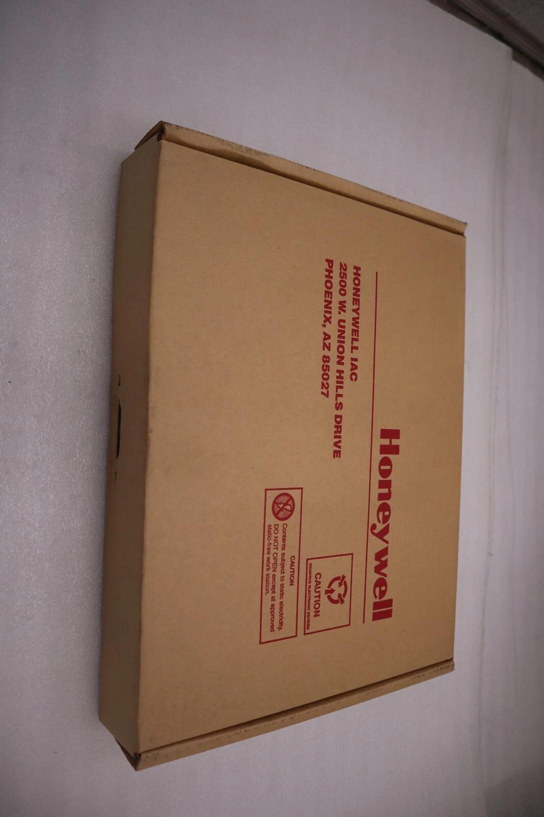 Honeywell #4d7apxid-211 / 4d7apxid211 rev c board new in box stock g625 - Image 4
