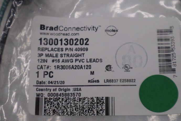 New lot of 2 brad connectivity 3p male straight 1300130202 stock g511a - Image 2