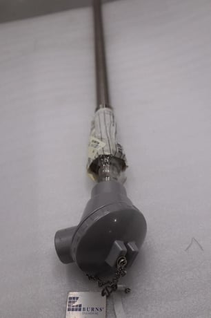BURNS TSE200-L10A02A3D 165TT3N03 TEMPETURE SENSOR STOCK #G48A - Image 3
