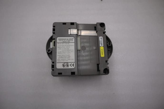 Giddings & Lewis M.1301.4145 R0 OUTPUT INPUT PLC MODULE STOCK 5149A - Image 4