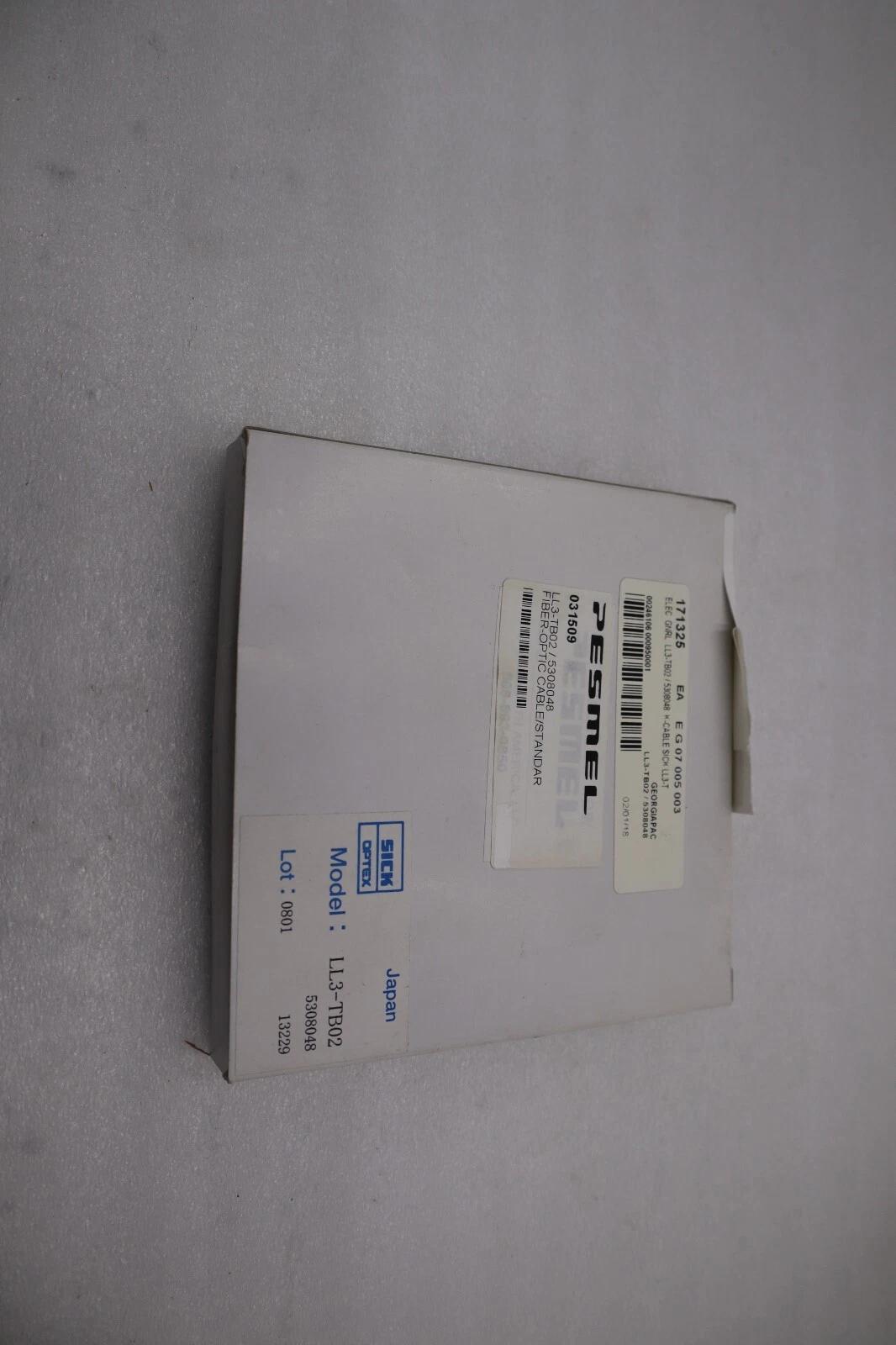 Sick LL3-TB02 Fiber Optic Sensor, new open box, STOCK G888A - Image 4