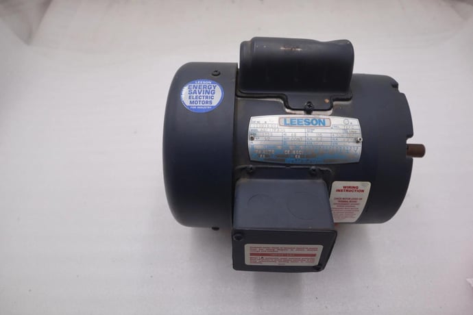 Leeson 110016 a6c17fb3g motor 1/2 hp 115v stock #m-7 - Image 1