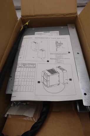NEW SIEMENS 6SE6400-3CC03-5CD3 480V LINE REACTOR MICROMASTER 4 3AC STOCK 5133 - Image 3