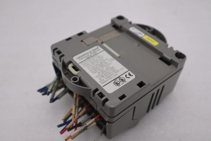 GIDDINGS & LEWIS M.1300.7372 R1 Input Module 24VDC SINK/SOURCE STOCK 636-D - Image 4