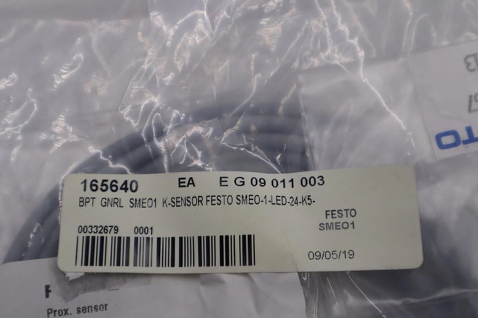 FESTO 30457 Proximity sensor SMEO-1-B NEW UNIT STOCK G954A - Image 3