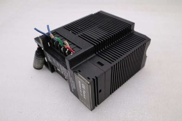 General Electric IC693PWR321Y 120/240VAC Power Supply 9030 Series STOCK 3497A - Image 4