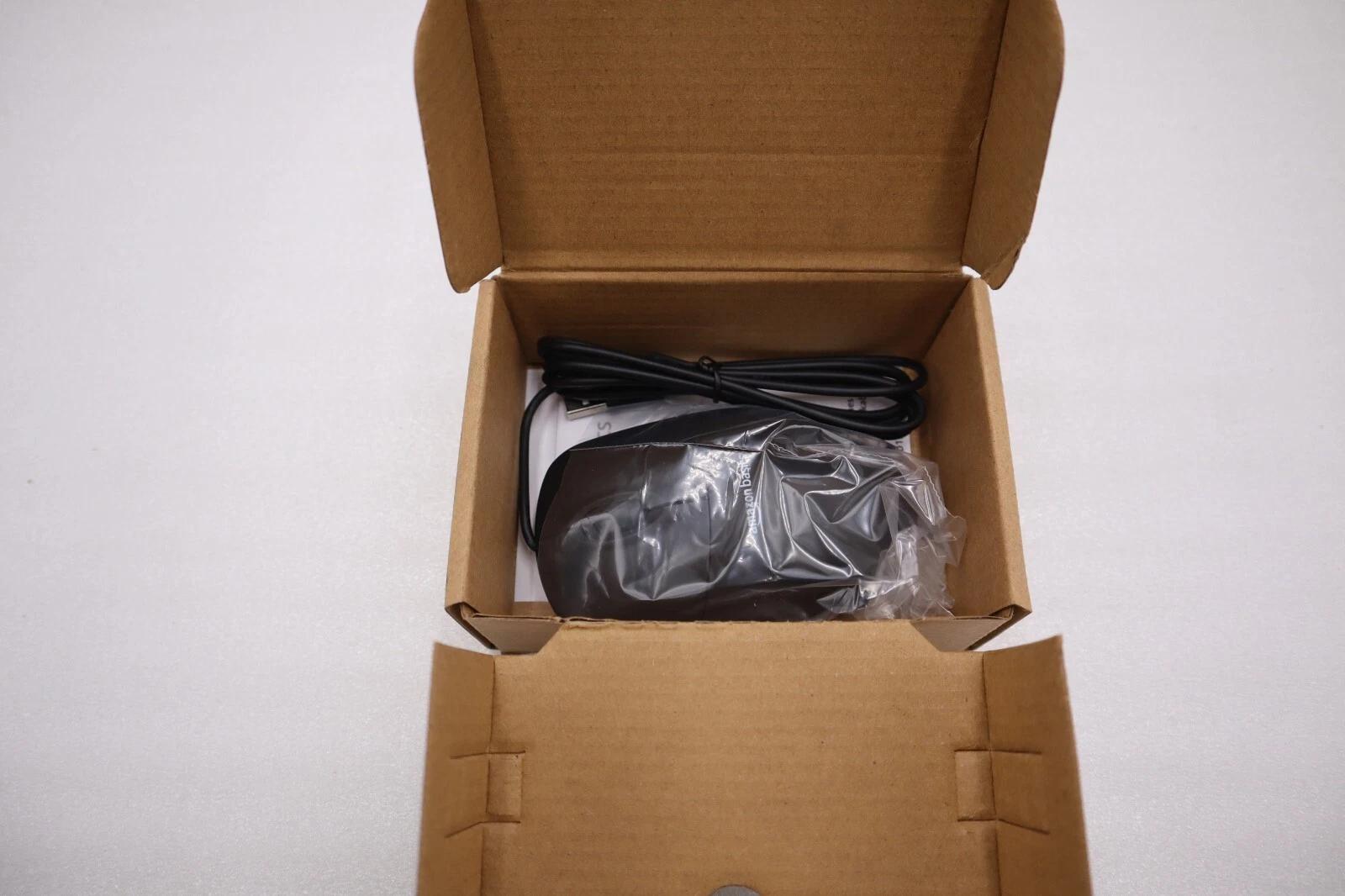 LOT OF 4 - Amazon Basics 3-Button Wired USB Computer Mouse Black STOCK H225A - Image 1