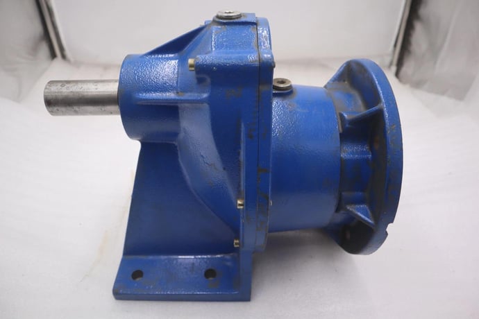 Motovario trc 081 motor 10455 stock #m-39 - Image 1