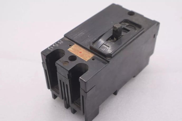ITE EE2 ET1561 2 Pole 15 Amp Circuit Breaker 240 VAC STOCK B-615 - Image 3