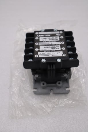 NEW MagneTek 1500-D-L1-S7 120 50/60Hz 220 VOLTS STOCK H158A - Image 1