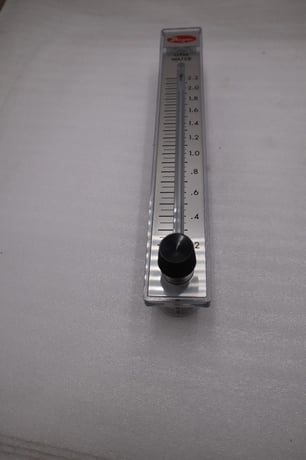 New dwyer rmc-142-ssv rate-master rmc 0.2-2.2 gpm flow meter stock h1182 - Image 4