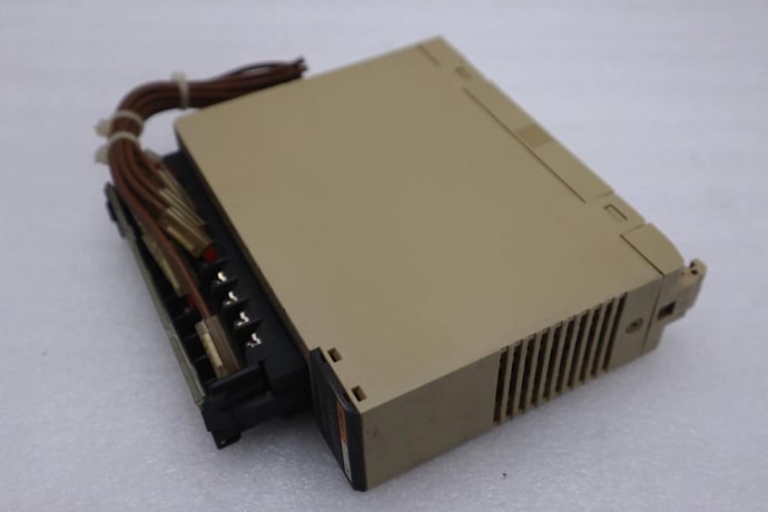Omron C200H-IM212 Input Module STOCK K-449-A - Image 2