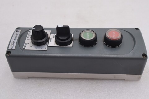 Reliance electric start push button stock #4097 - Image 5