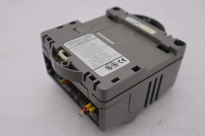 GIDDINGS & LEWIS M.1300.7372 R1 Input Module 24VDC SINK/SOURCE STOCK 641-D - Image 4