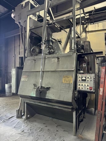 12 cu.ft. Pangborn #TS-12 Rotoblast, Manganese steel belt, 2005 - Image 1