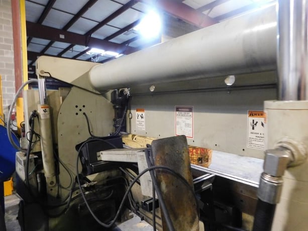 60 Ton, Accurpress #7608, CNC hydraulic press brake, ETS 100 CNC ram Control, Automec CNC 150 2-Axis Control - Image 3