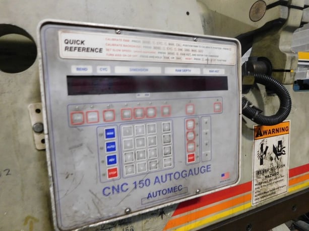 60 Ton, Accurpress #7608, CNC hydraulic press brake, ETS 100 CNC ram Control, Automec CNC 150 2-Axis Control - Image 8