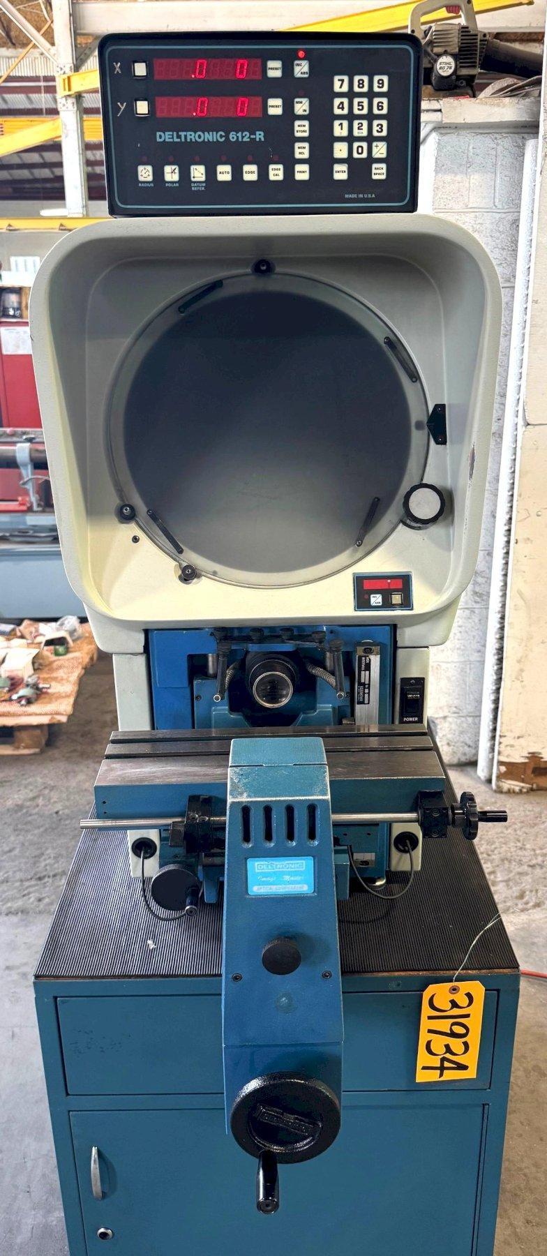 14" Deltronic #DH14-MPC, Surface Illumination, 10X, 20X Lens, Deltronic 612-R digital read out - Image 6