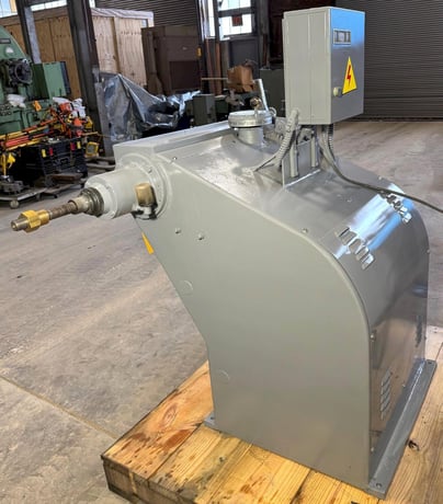 Hammond #10-VRO, double end buffer, 1500-3000 RPM, 10 HP, 70" spindle length, 1-1/4" spindle diameter - Image 8