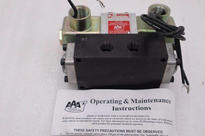 NEW AAA PRODUCTS SS20 SOLENOID VALVE 1/4" NPT 2 WAY NC 120V 50/60Hz #HS-13 - Image 1