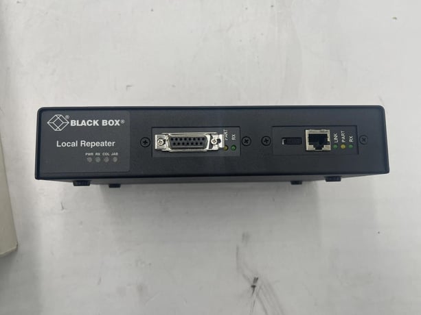 Black Box LE622A Local Repeater AUI/10Base-T STOCK 1629 - Image 5