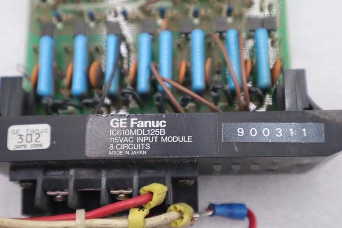General Electric FANUC IC610MDL125B 115 VAC INPUT MODULE 8 CIRCUITS STOCK L-572C - Image 1
