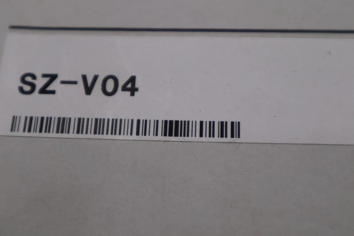 New Keyence SZ-V04 Safety Laser SZ-V04 Scanner STOCK G493 - Image 2