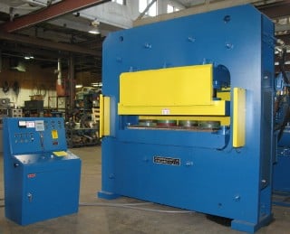 450 Ton, Newman, hydraulic, 60" x26", 12" daylight & stroke, 20 HP, emboss &/or compression mold, #2236 - Image 1