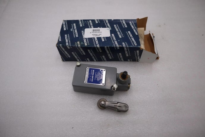 Micro Switch 201LS1 Limit Switch NEW IN BOX STOCK H1122A - Image 1