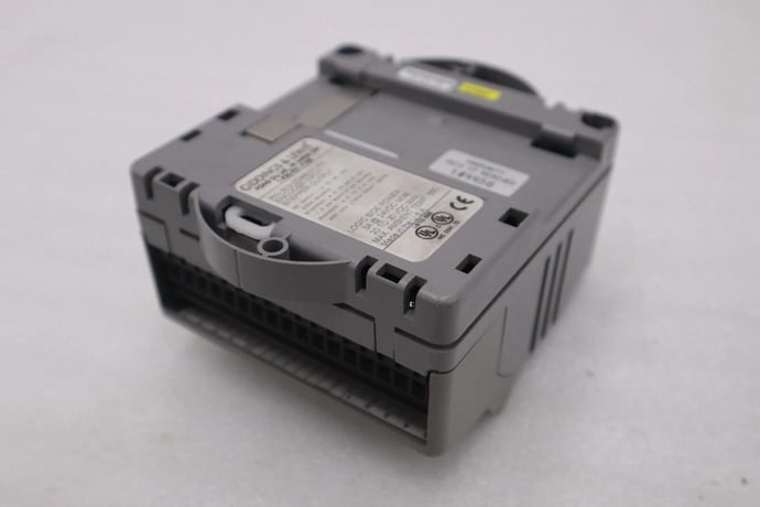 Giddings & Lewis 503-25988-01 R3 Encode Input Stepper Output STOCK 662-D - Image 4