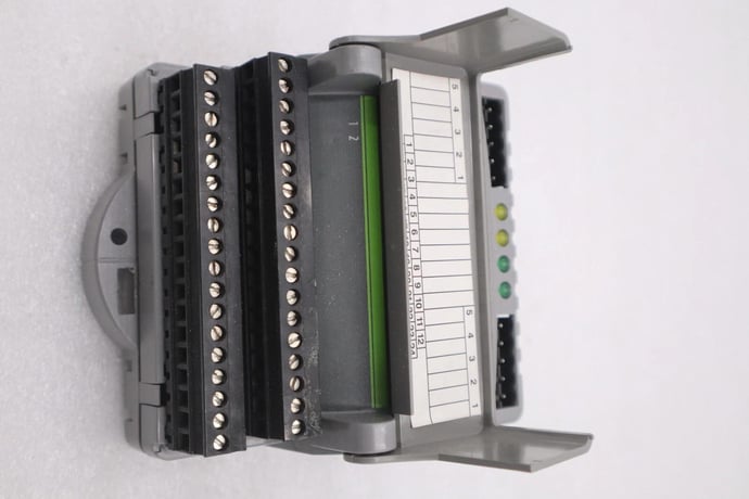 Giddings & Lewis 503-25988-01 R3 Encode Input Stepper Output STOCK 662-D - Image 5