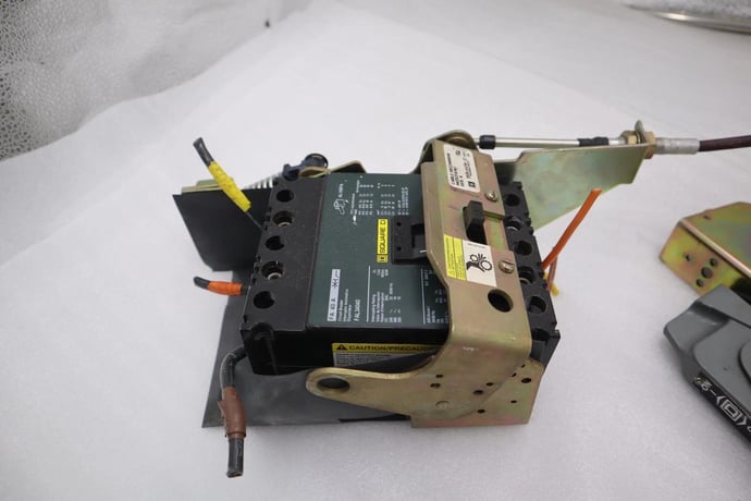 Schneider electric 9422cfa10 square d fal34040 stock 2401a - Image 8