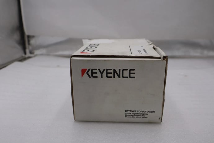 Keyence LK-G3001P Laser Sensor Controller Hi-Res NEW IN BOX STOCK 610D - Image 2