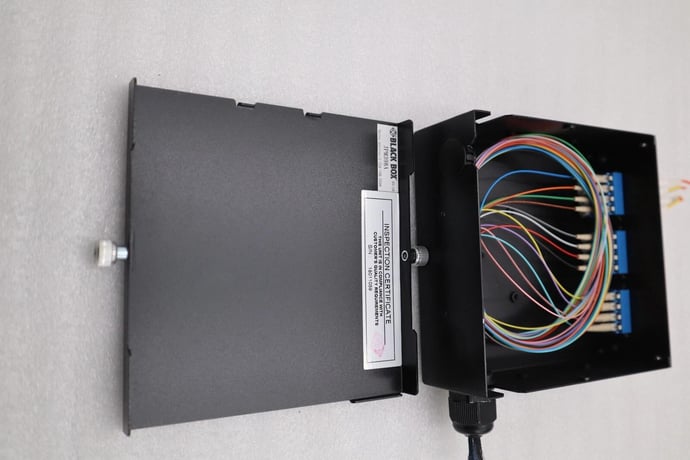 Black Box JPM398A JPM39 Series DIN Rail Mini Fiber Enclosure STOCK K-1120-A - Image 4
