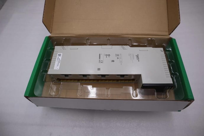 SCHNEIDER ELECTRIC 140DRC83000 NEW UNIT (TWO AVAILABLE) STOCK G291 - Image 1