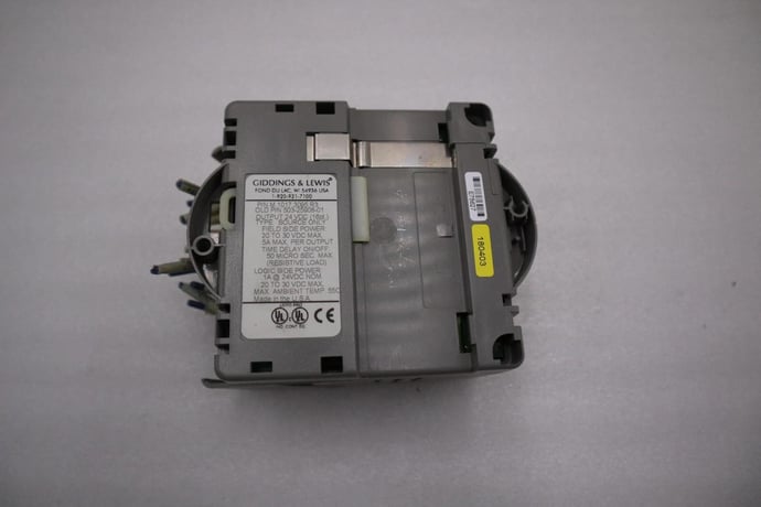 GIDDINGS & LEWIS DANAHER MOTION M.1017.3095 R3 / M10173095 R3 MODULE #5196A - Image 2