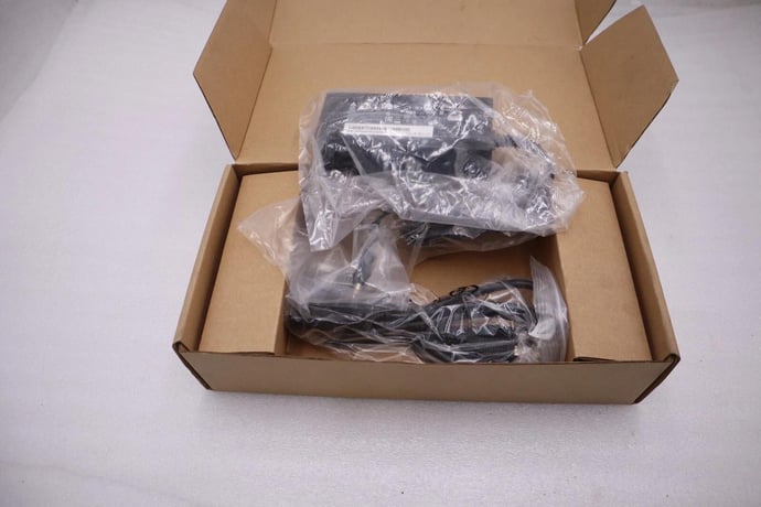 E005277 Power Brick & Cable Kit Power Adapter LCD Display STOCK H245 - Image 1