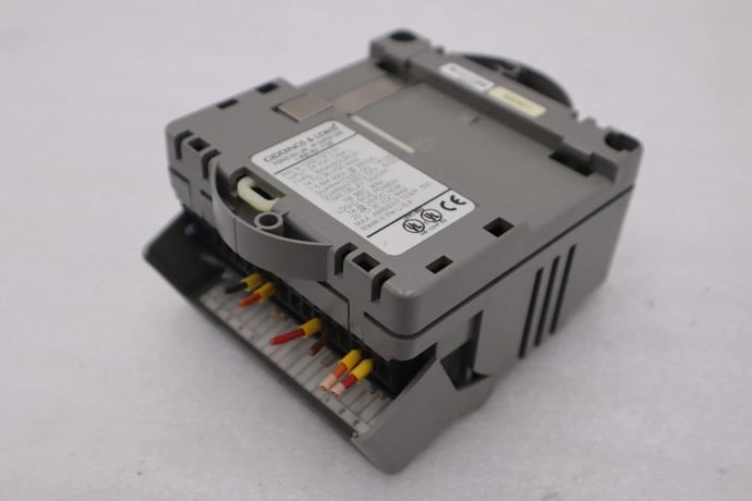 GIDDINGS & LEWIS M.1300.7372 R1 Input Module 24VDC SINK/SOURCE STOCK 642-D - Image 4
