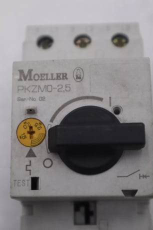 LOT OF TWO MOELLER MOTOR STARTER 3 POLE PKZMO-2.5 STOCK K-3450 - Image 1