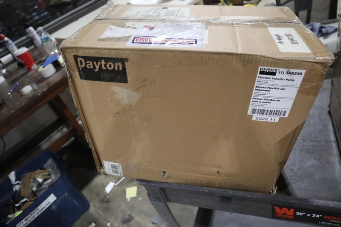 Dayton Flexible Impeller Pump 3ABZ5B 115/230V 1/2HP1740 rpm 11.2/5.6 Amps 3/4NPT - Image 1